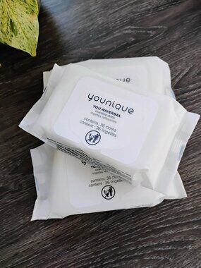 New 3 pack Younique YOU·NIVERSAL Cleansing Cloths (36ct each)